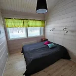 Hellitae - Big, Private And Great Location *