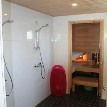Hellitae - Big, Private And Great Location Yllasjarvi
