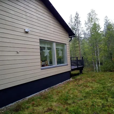 Huvilat Villa Hellitä - Private 3BR Villa with Hot Tub Ylläsjärvi