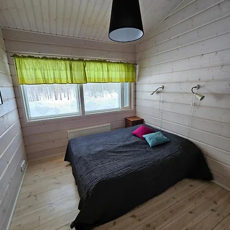 Villa Hellitä - Private 3BR Villa with Hot Tub *
