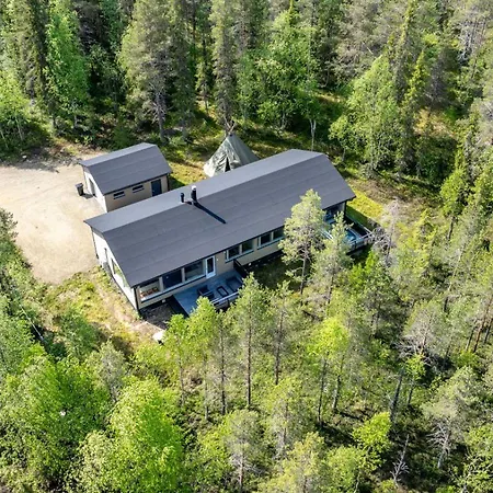 Villa Hellitae - Private 3br With Hot Tub